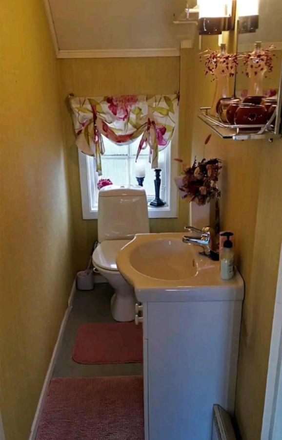 Nahlboms Apartment Санефьор Екстериор снимка